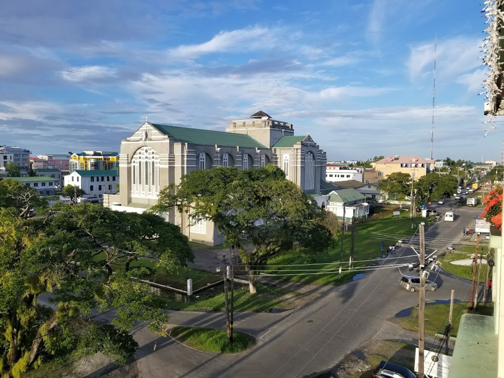 Regency Suites Hotel